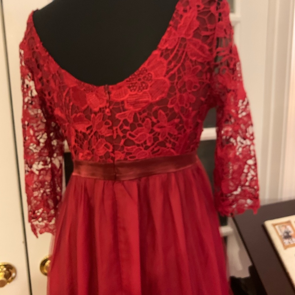 5 for $30. Lovely Deep Red Empire Waist Gown - Picture 10 of 16